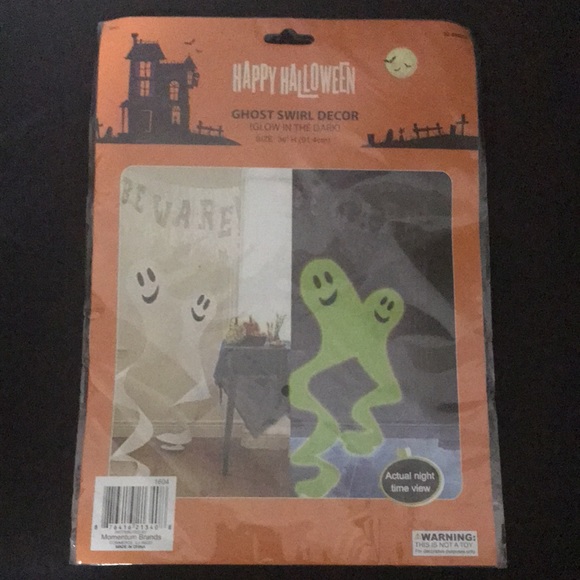 Glows In the Dark - Picture 3 of 8